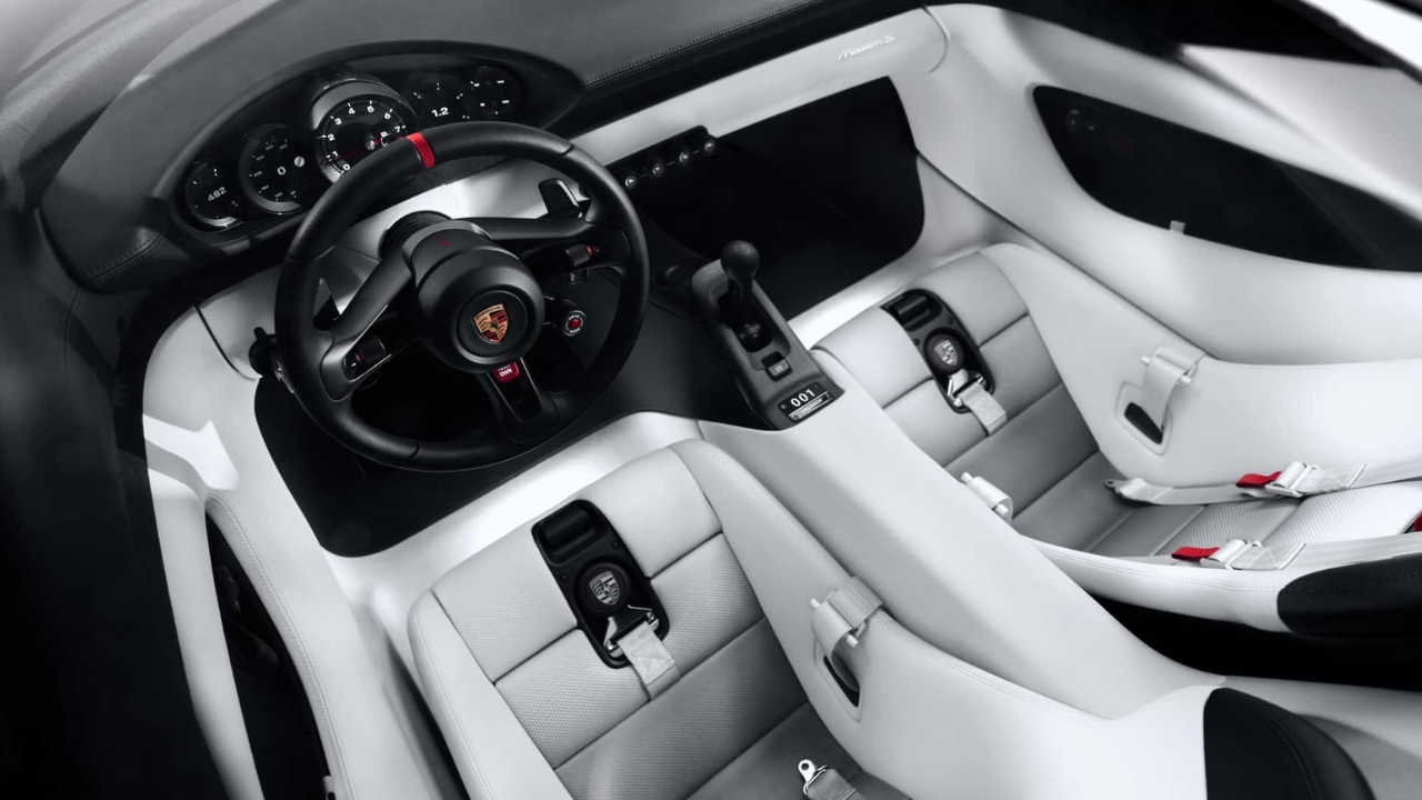 Porsche Mission S (7).png