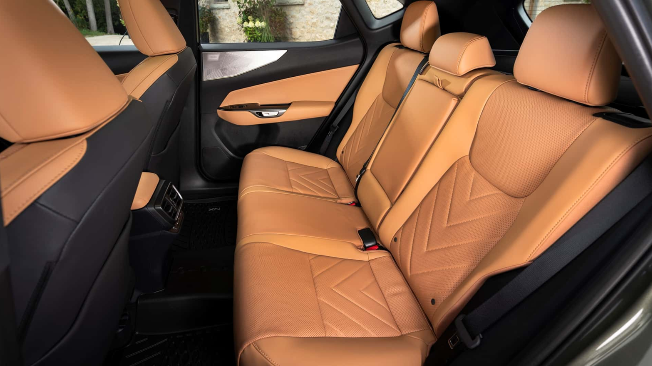 Lexus NX (4).png