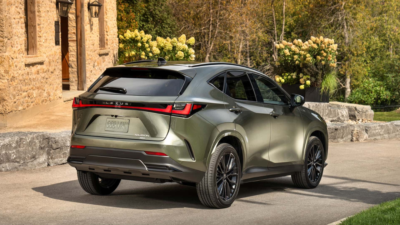 Lexus NX (10).png