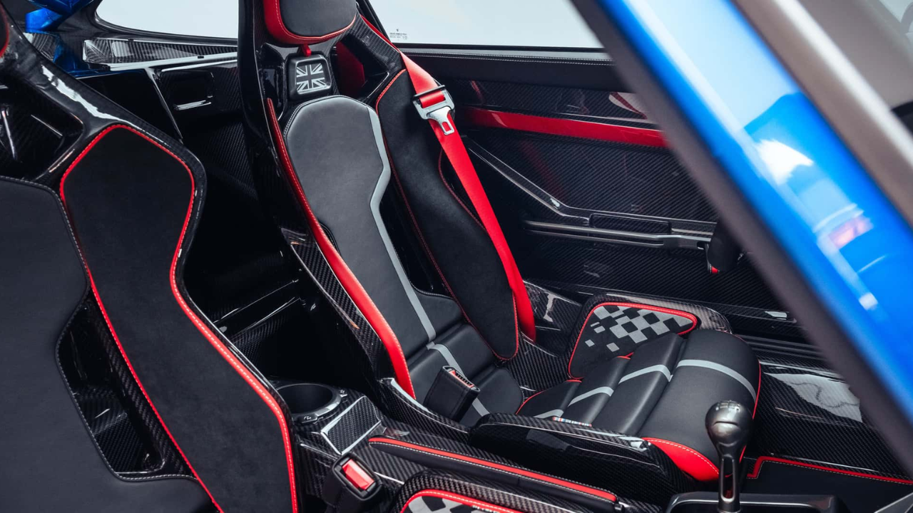Gunther Werks Brundle Edition Turbo  (12).png