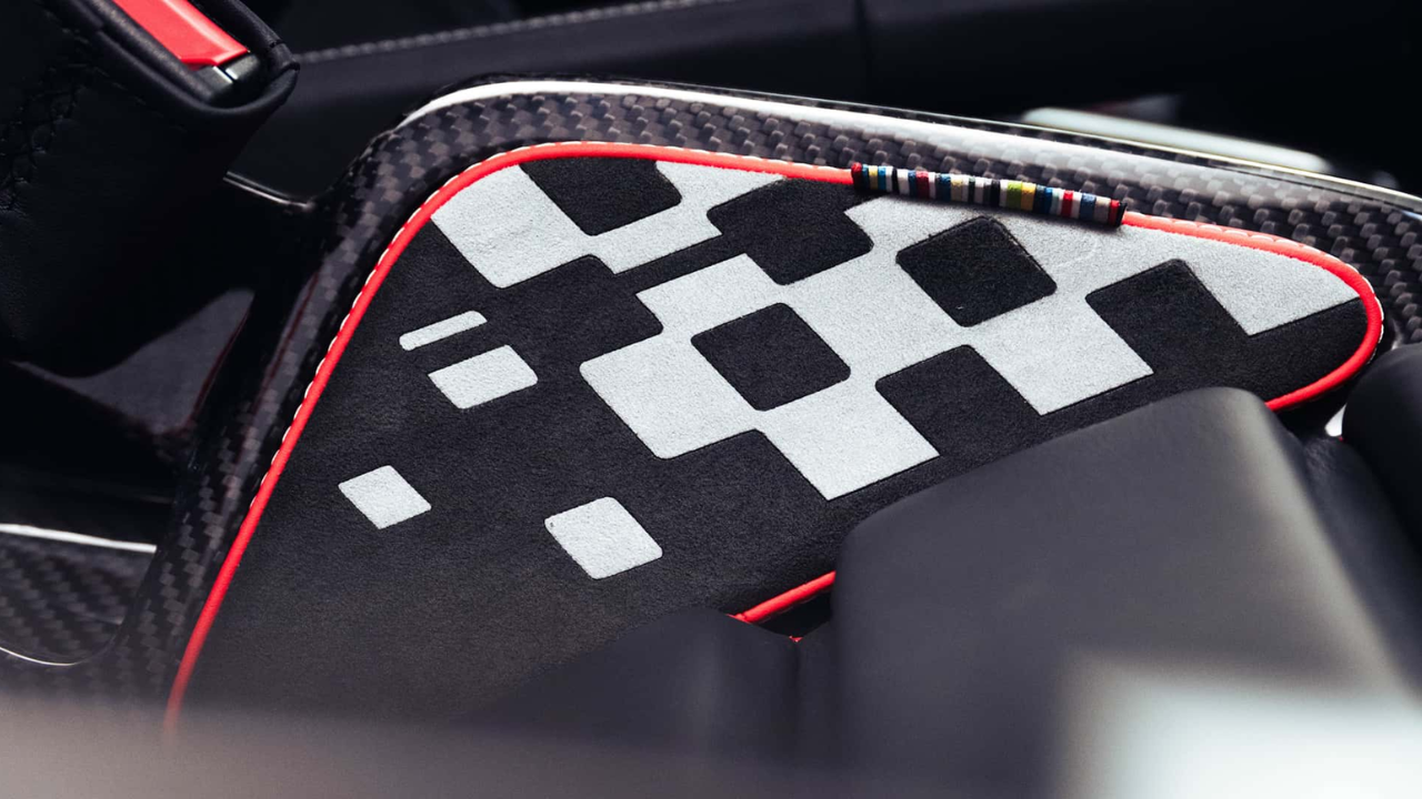 Gunther Werks Brundle Edition Turbo  (20).png