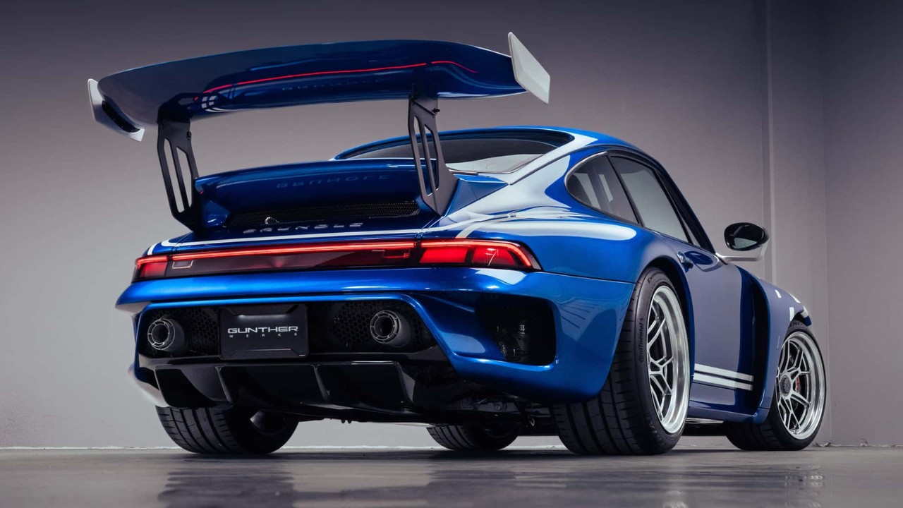 Gunther Werks Brundle Edition Turbo  (35).png