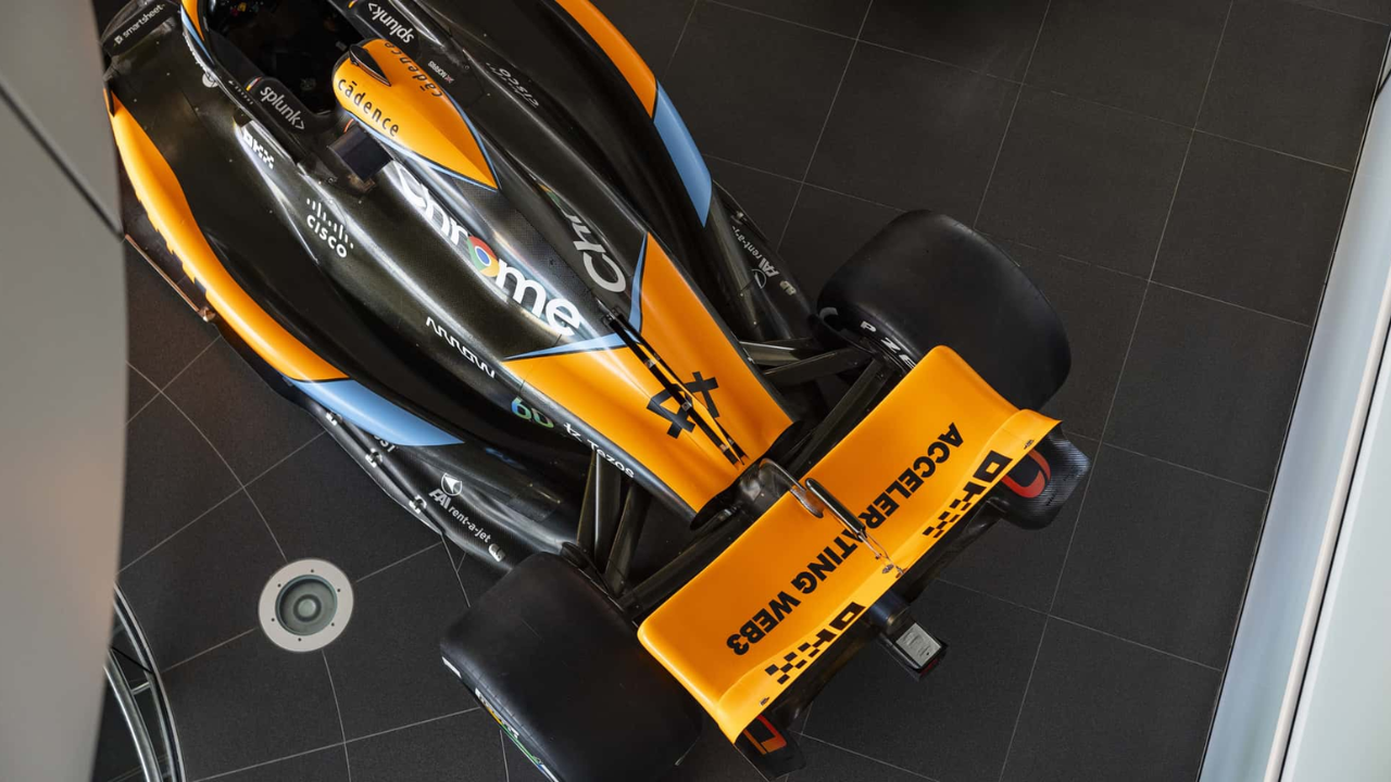 F1 cars for sale McLaren (9).png