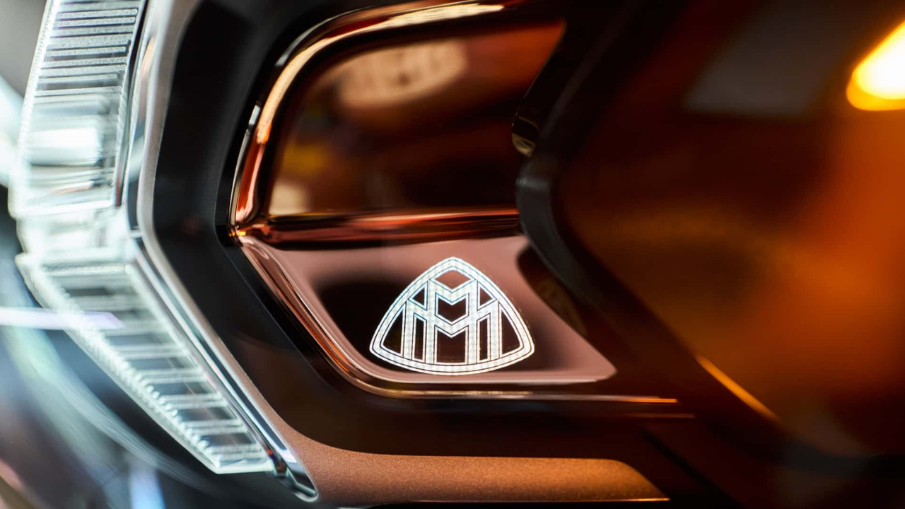 Mercedes-Maybach S680 (10).png