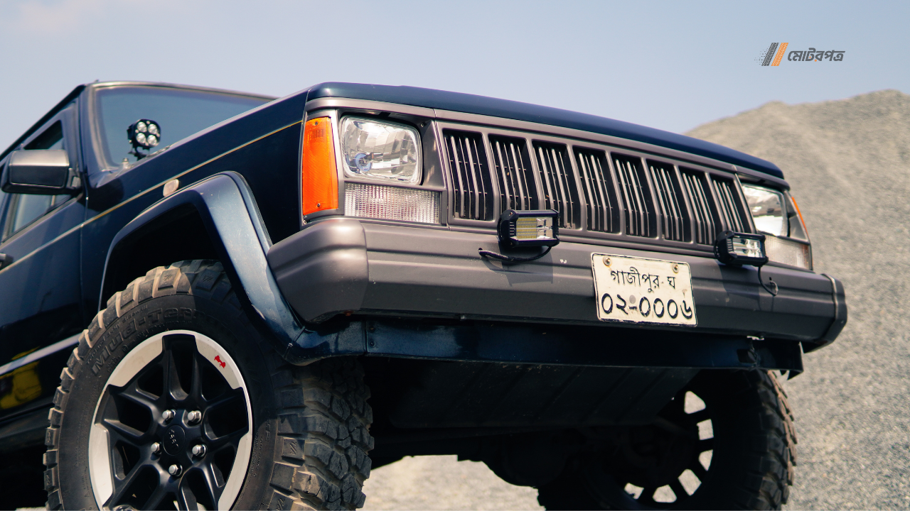 84 Jeep Cherokee (15).png