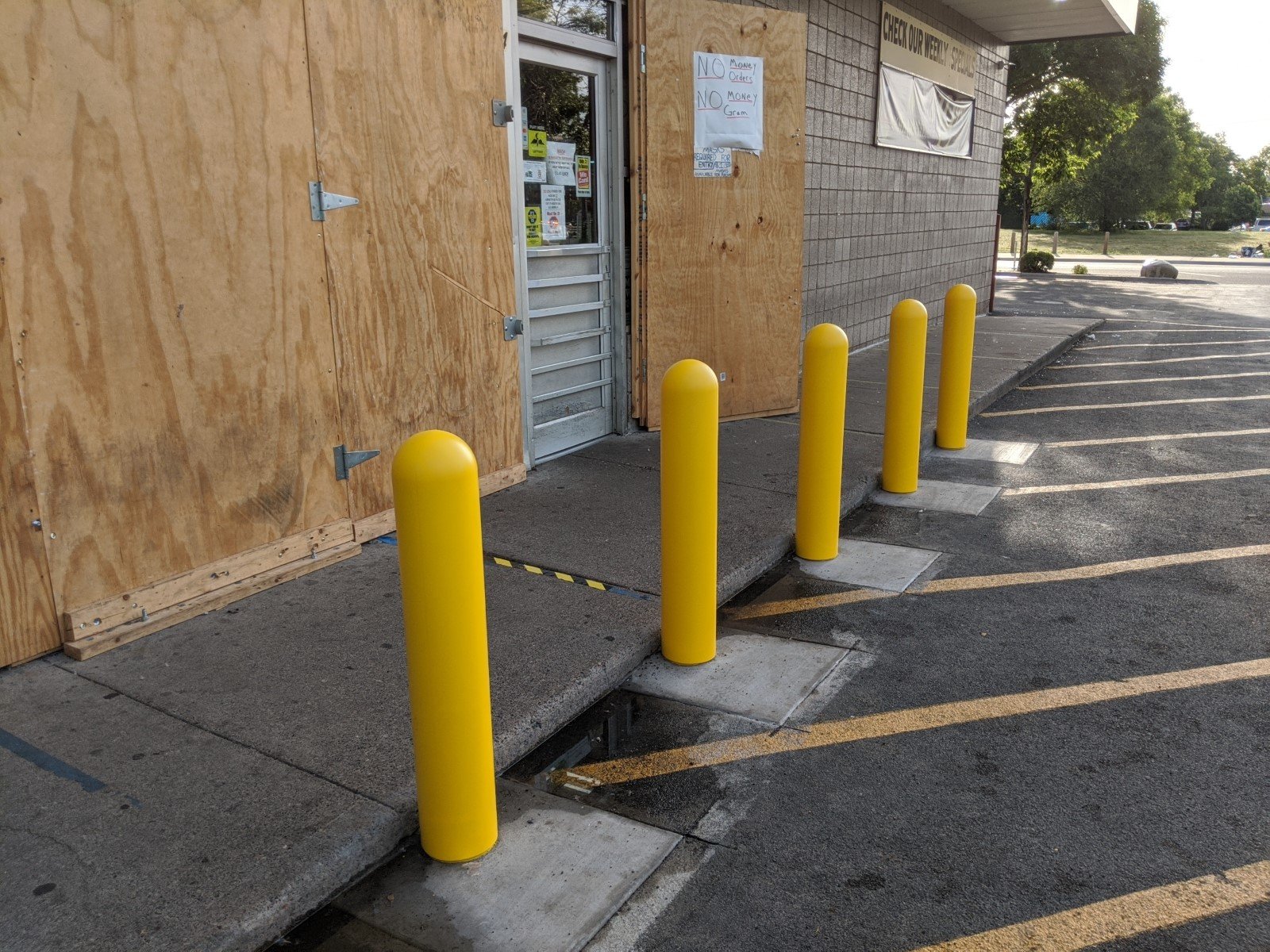 Offset-Bollard-Install.jpg