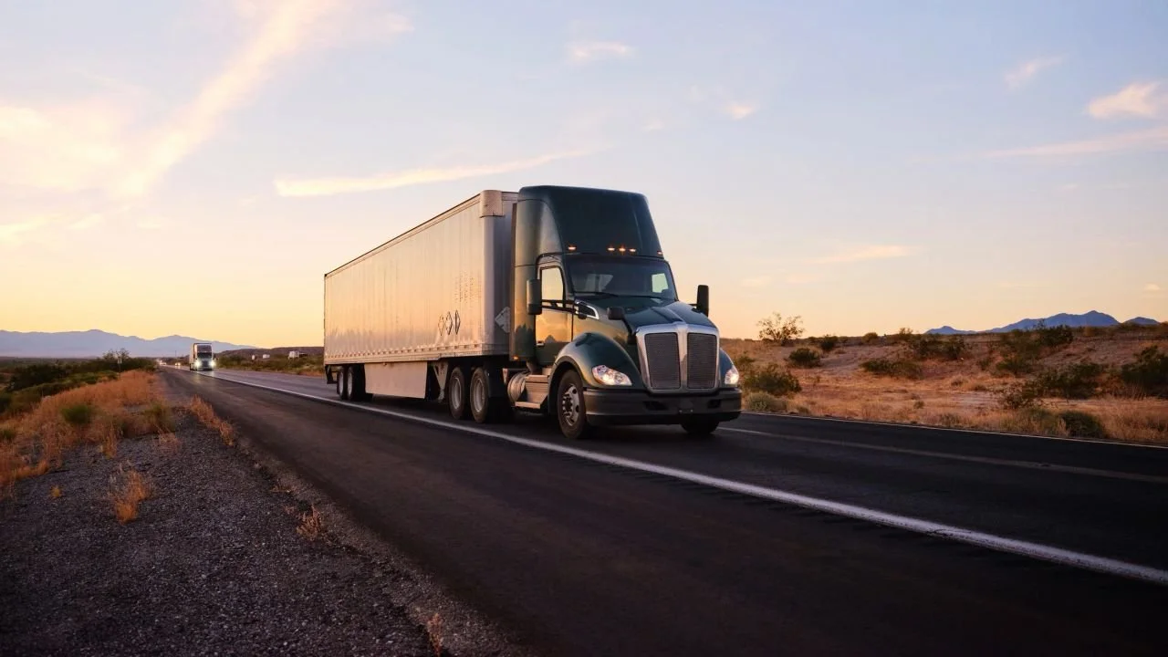 Inside Bonnie &amp; Clyde Trucking