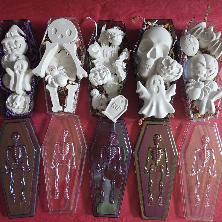 Nene's Things Halloween coffin kits