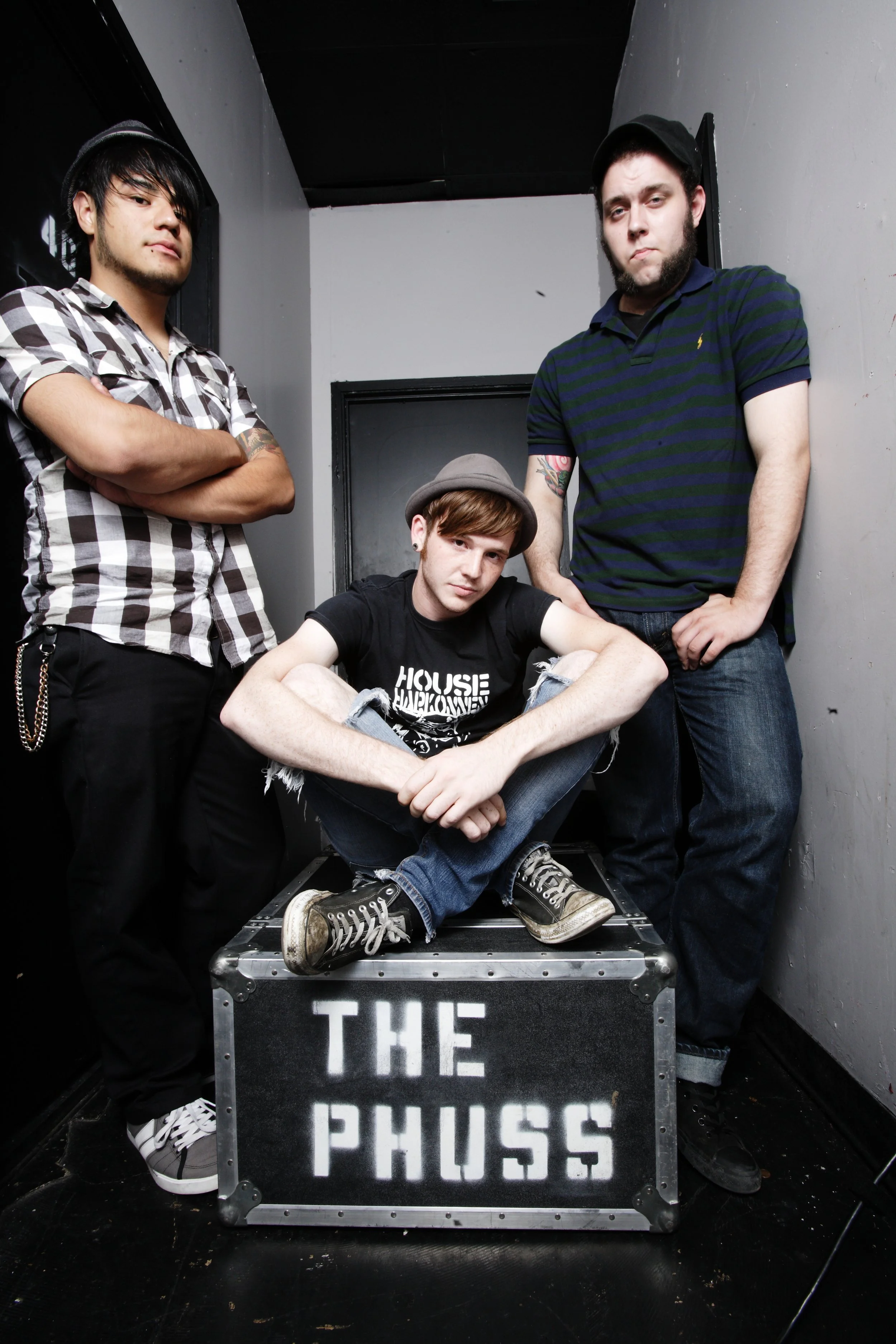 thephuss101.JPG