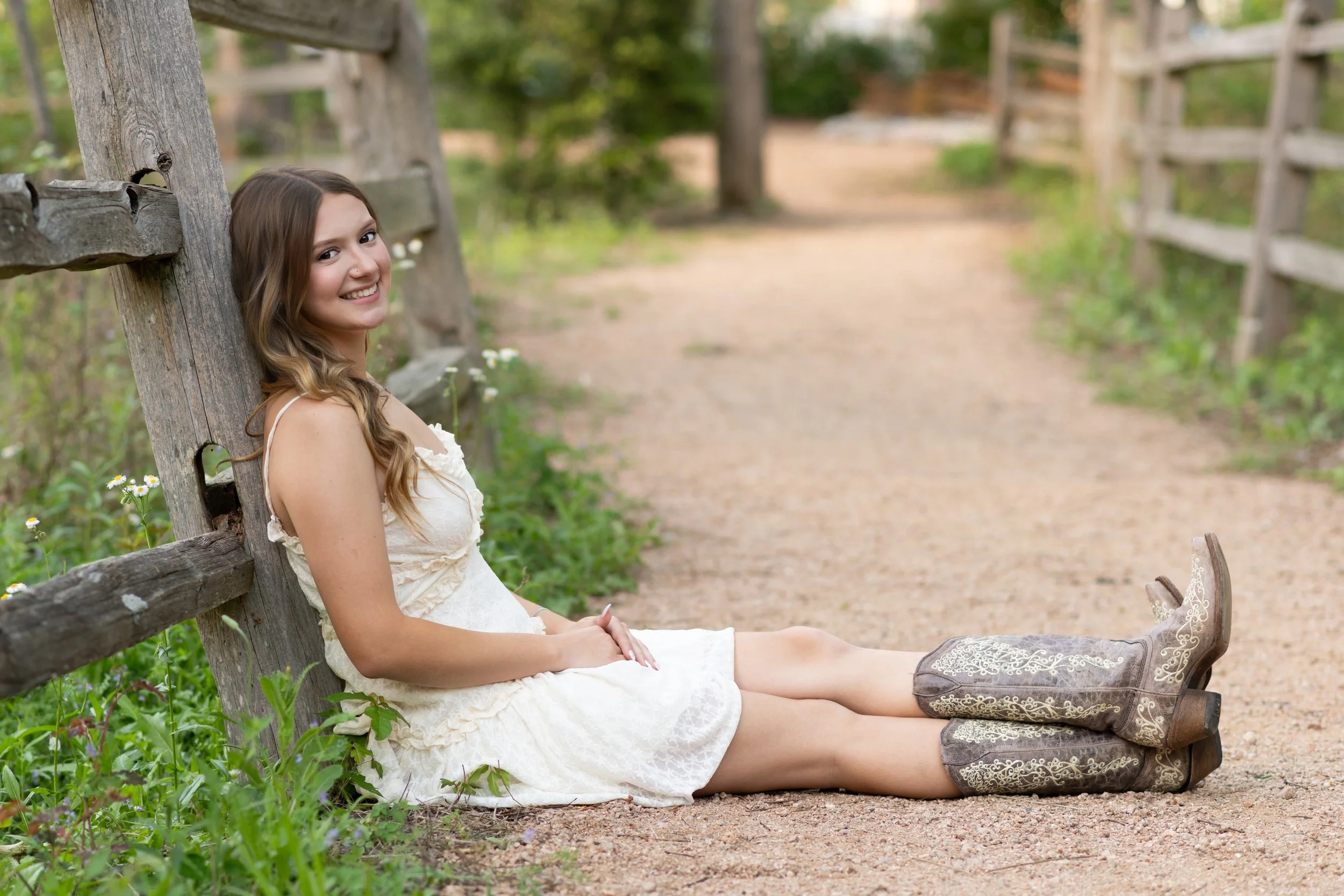 Best Senior Portrait Locations in Montgomery &amp; Conroe, TX