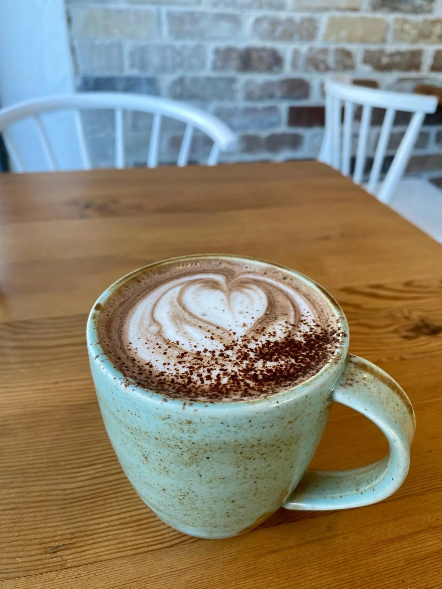 It&rsquo;s a beautiful, but cold day in Sydney and I&rsquo;m treating myself to hot chocolate. It&rsquo;s what my soul needs today - comfort and warmth.
What&rsquo;s something small that would give you comfort today? ☕️ 🌺 🛁 🕯️