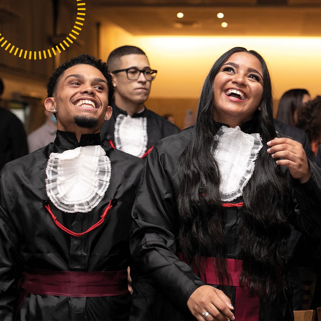 Formandos Secullus Arte na cerimônia de colação de grau