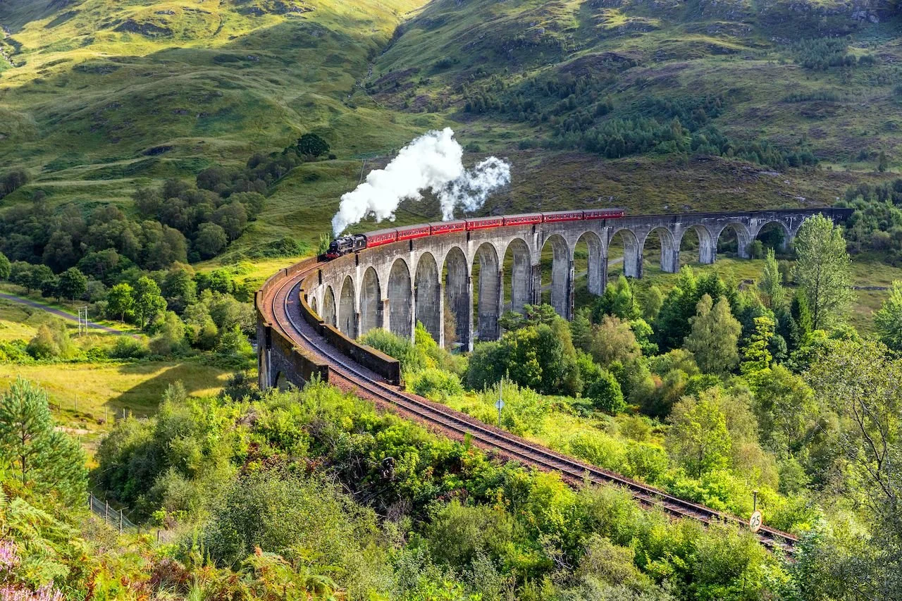 train.jpg