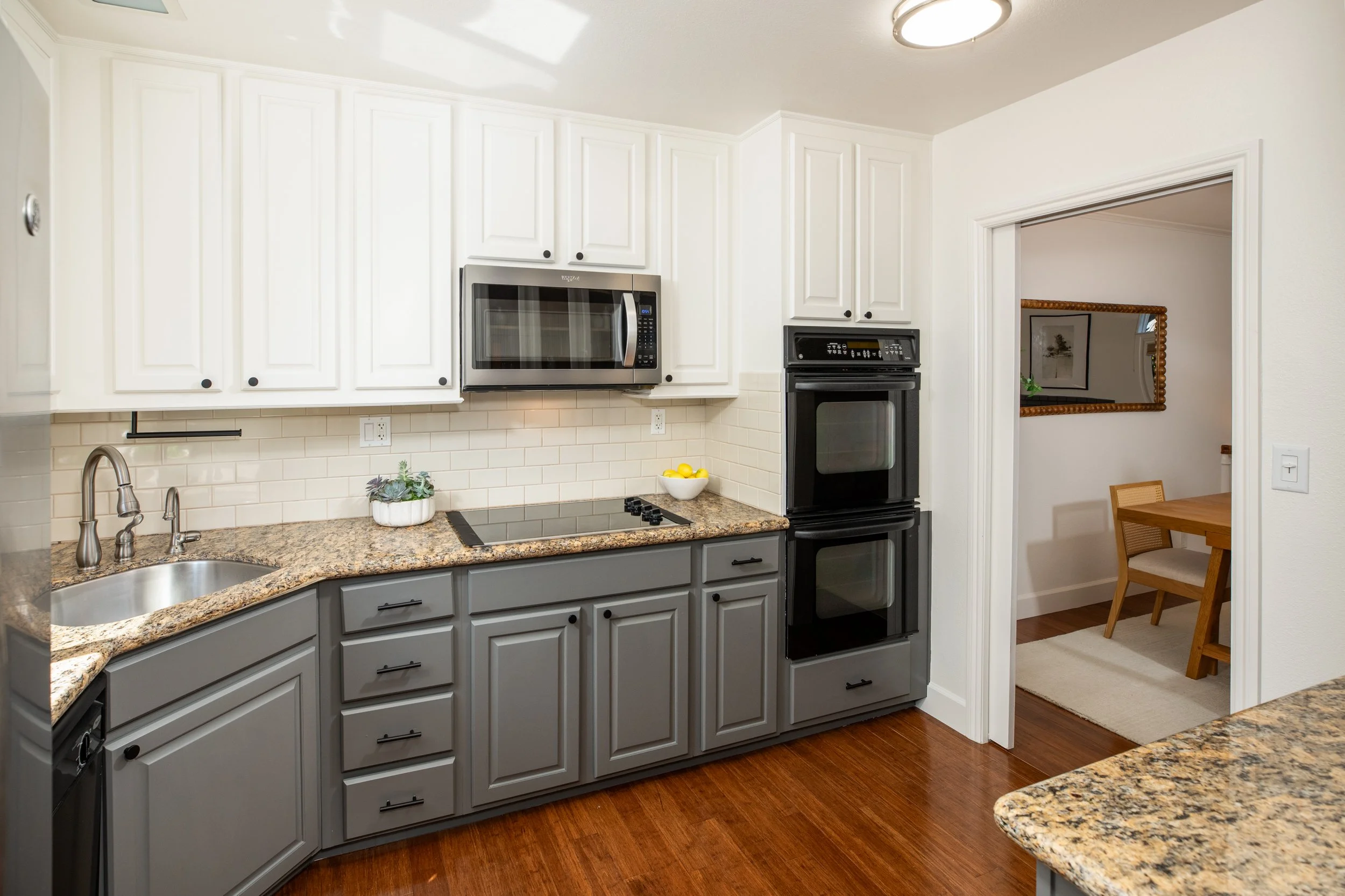 11-Bellevue_Matt_Anello-4963-MLS.jpg