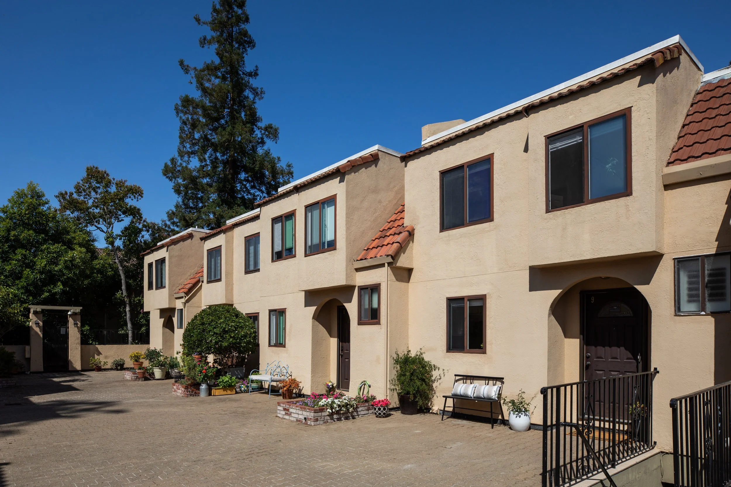 23-Bellevue_Matt_Anello-4914-MLS.jpg