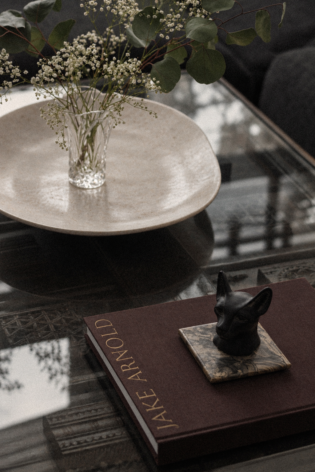 An intentional mixing of personal treasures, rich textures, and a custom-curated palette to create a home that is truly lived in. Iris creates authentic, elevated spaces defined by deep personal identity rather than just styling.