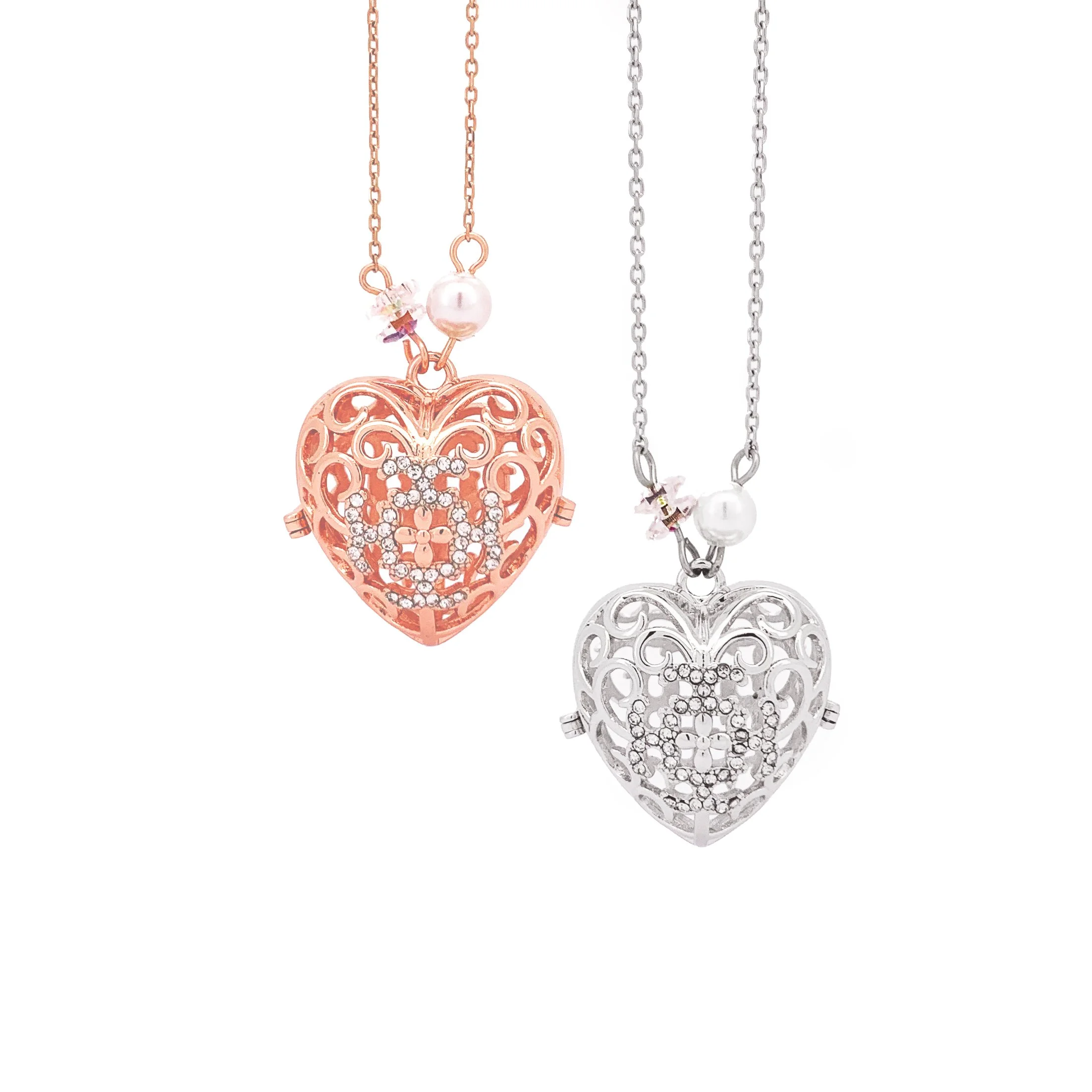 Timeless Elegance Heart Locket Necklace - EN04