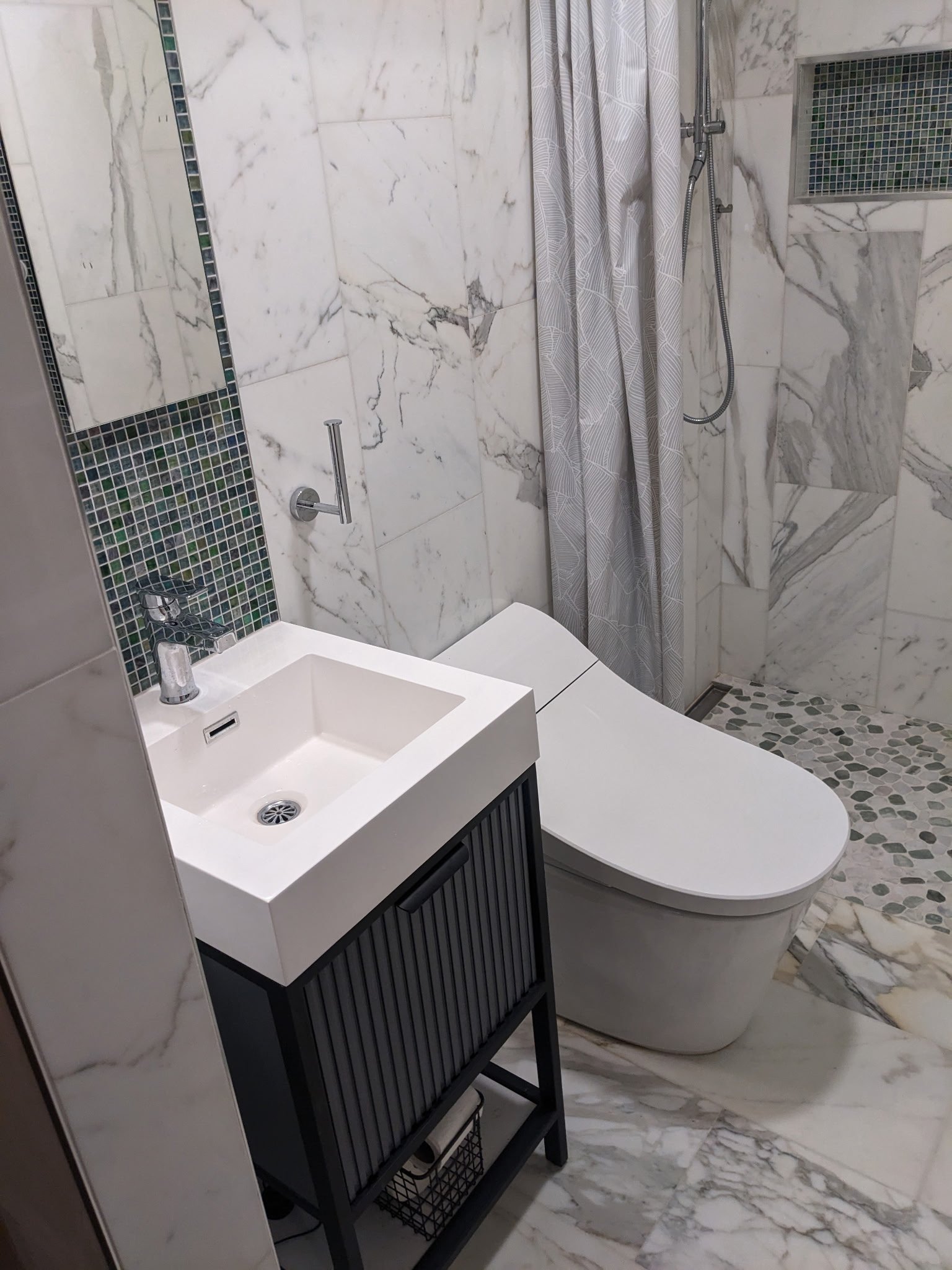 BATHROOM_RENO05.JPG