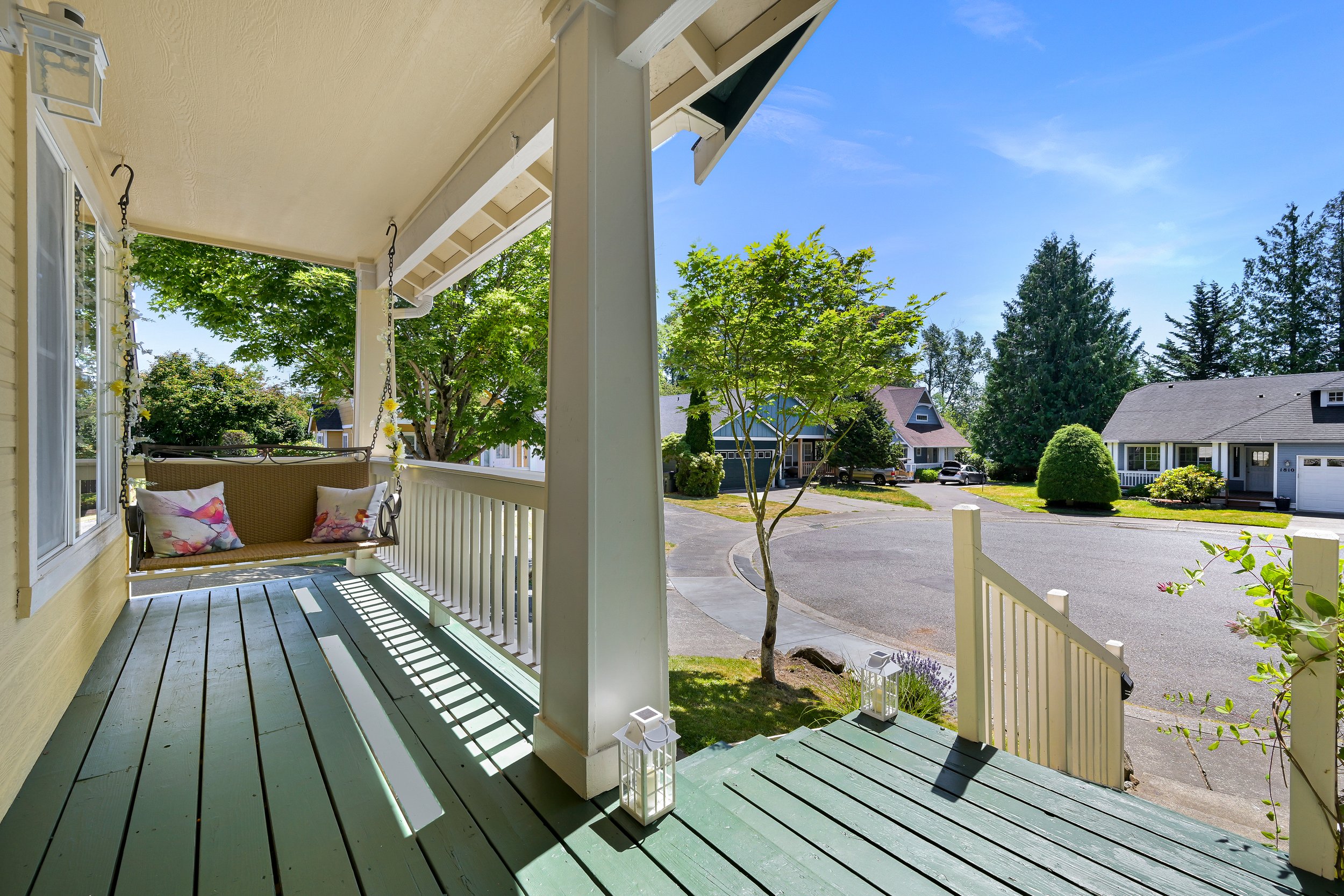Porch Railing.jpg