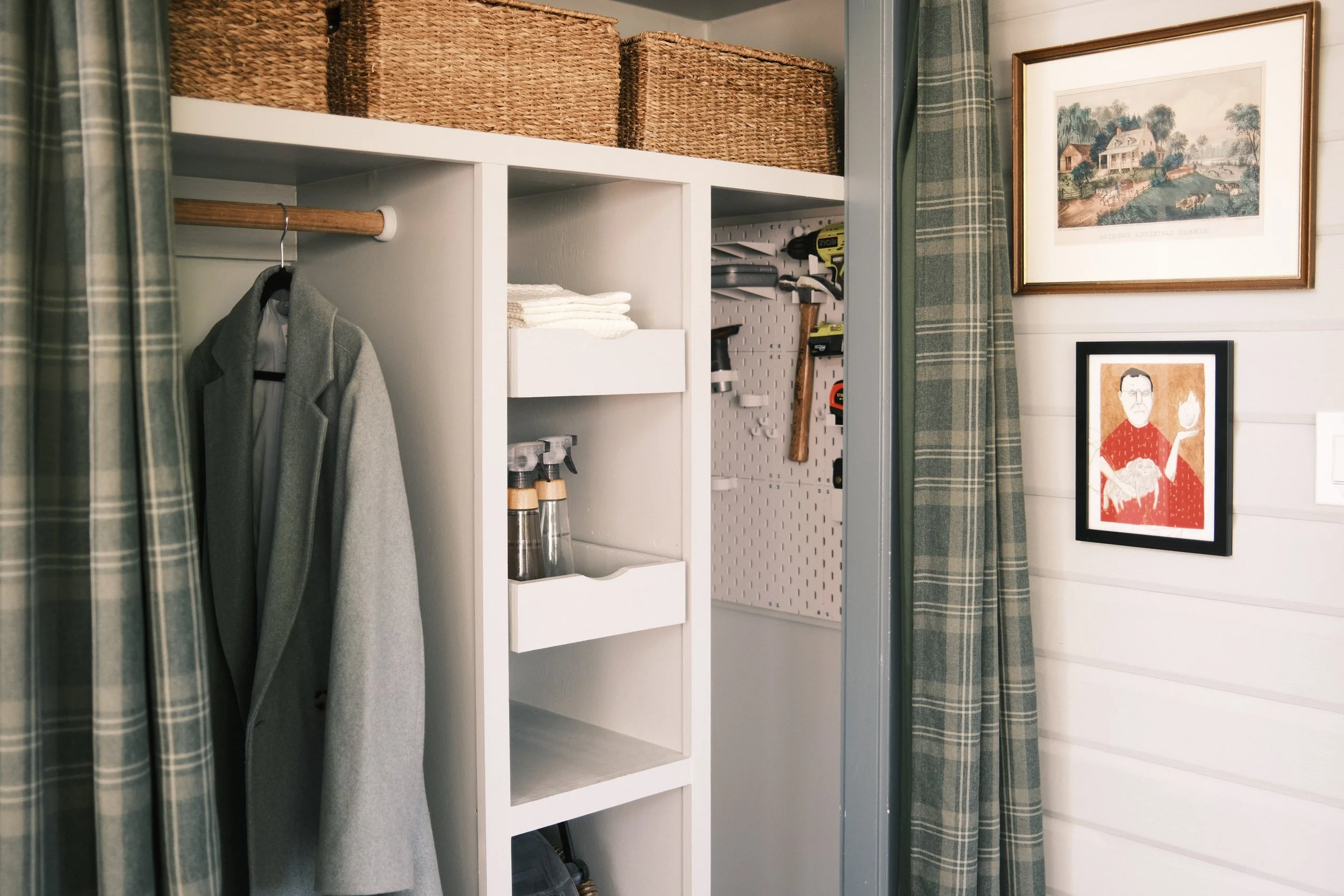 A Smarter Entry Closet