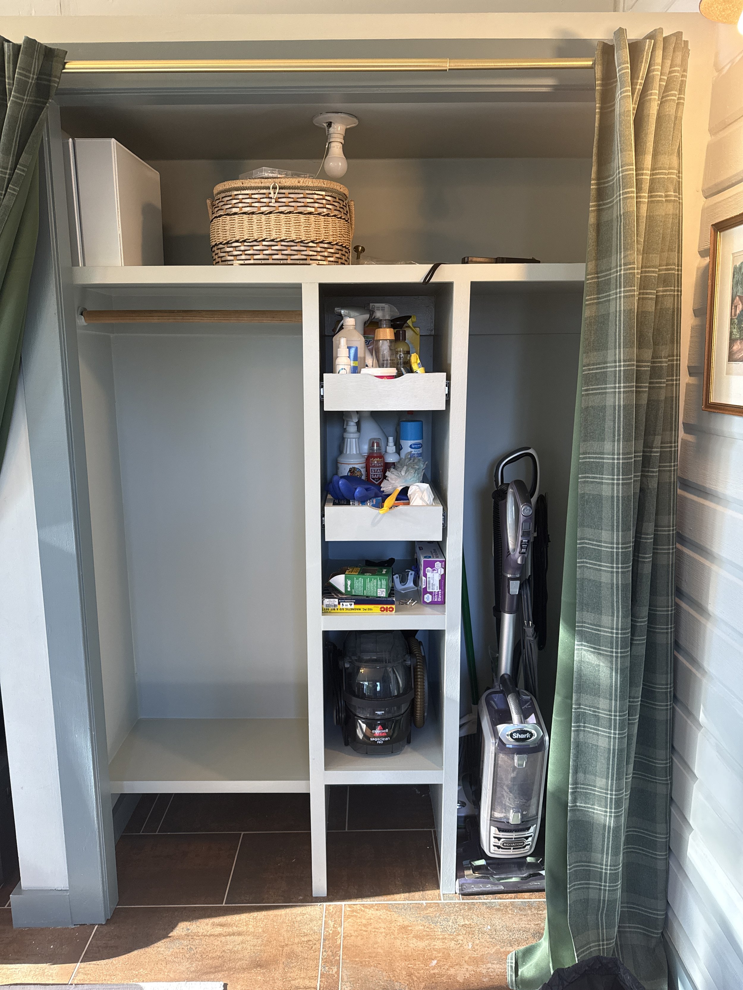 mudroom 6.JPG
