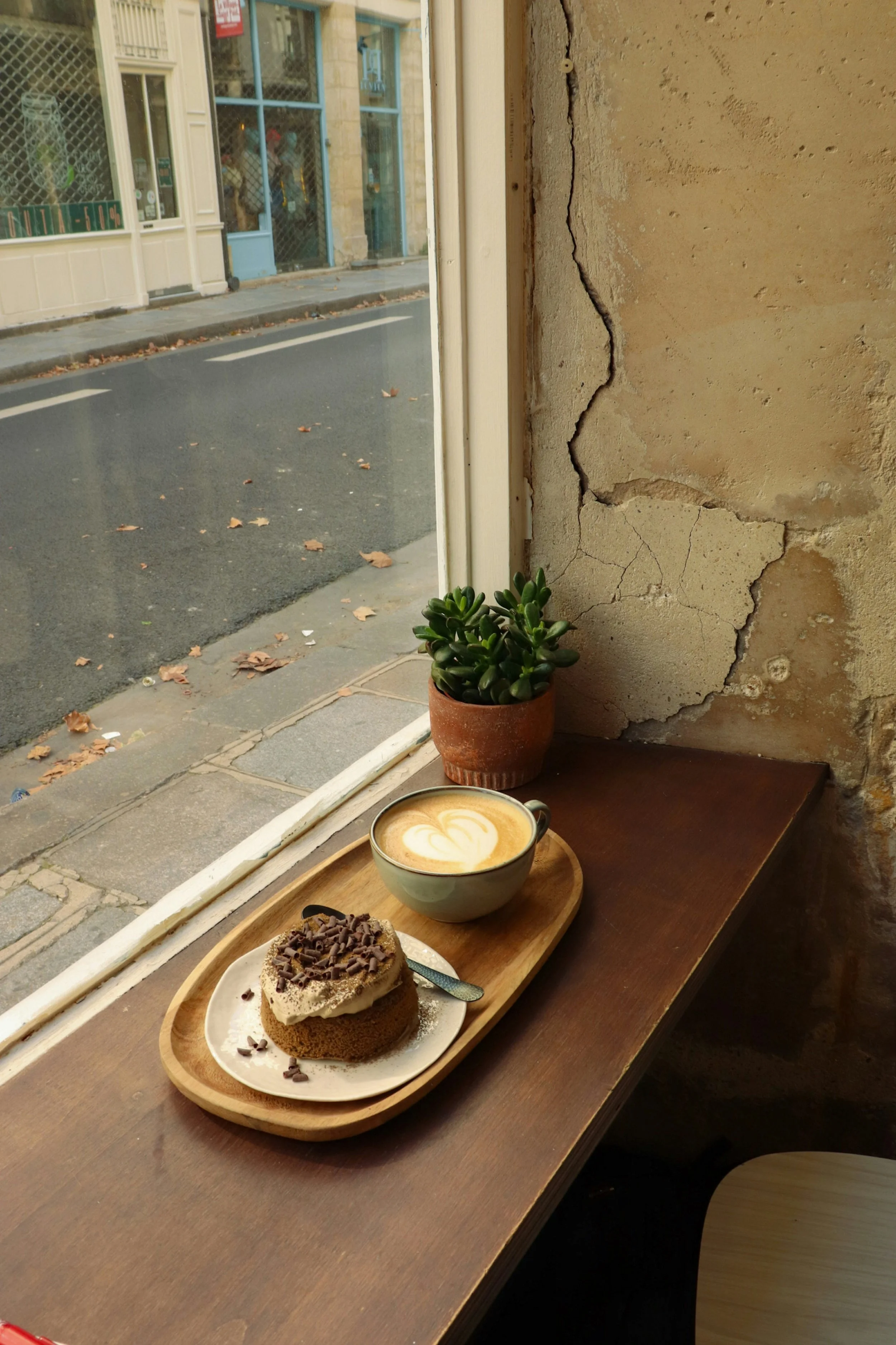 Teaching English in Paris