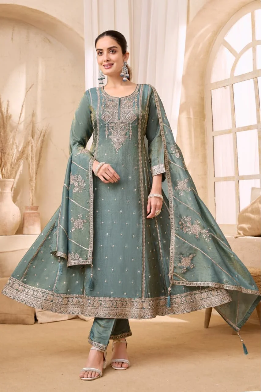 Elegant Embroidered Kurta Set with Dupatta