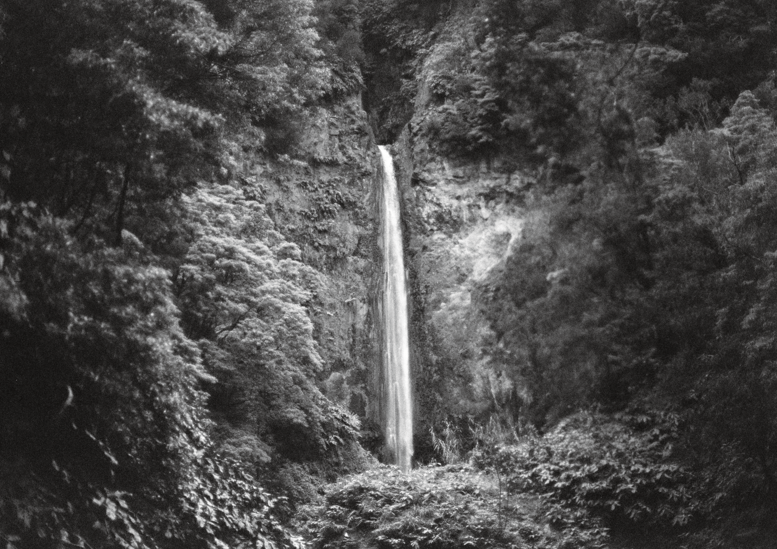 RibeiraQuenteWaterfall.PNG