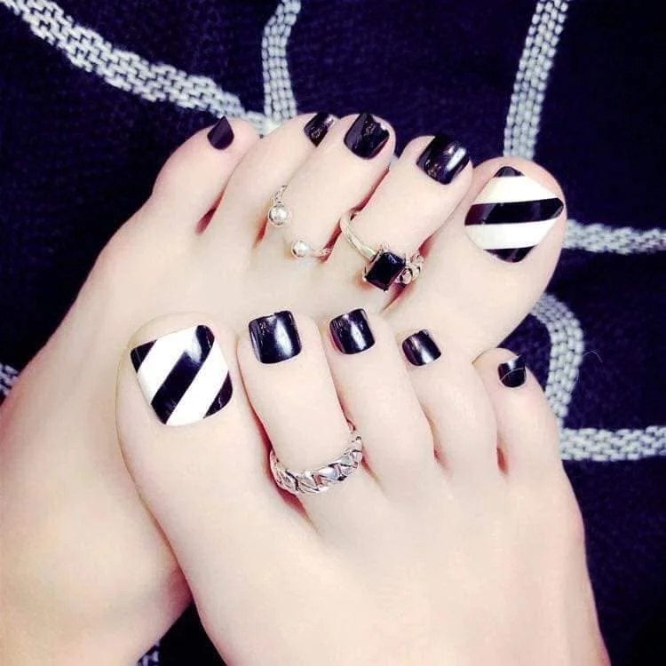 Pedicure Normal Color and scrub