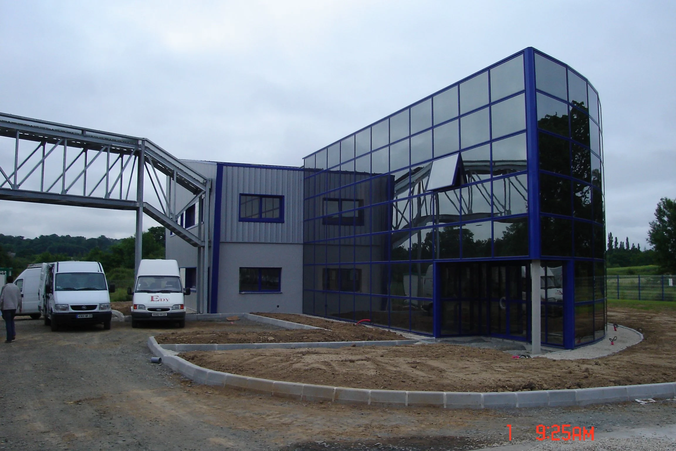 BUREAUX JARNOUX