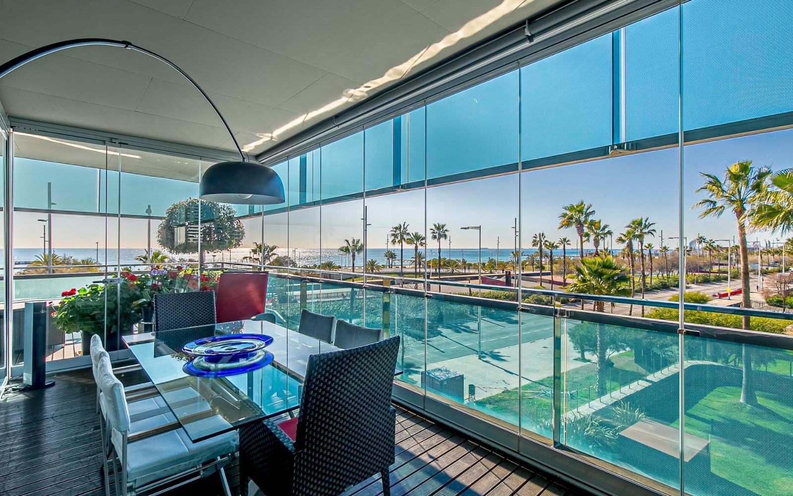 Exclusive Apartment with Terrace in Diagonal Mar