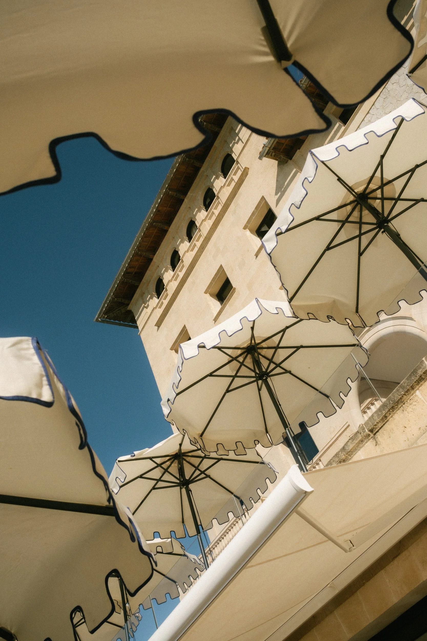 HOTEL MARICEL.jpg