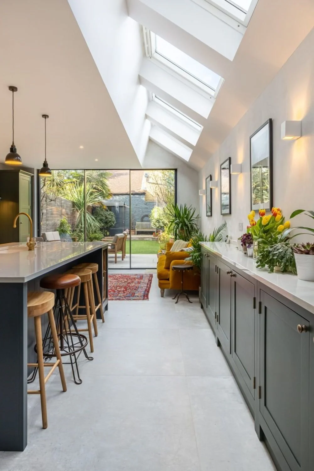 side return kitchen.jpg