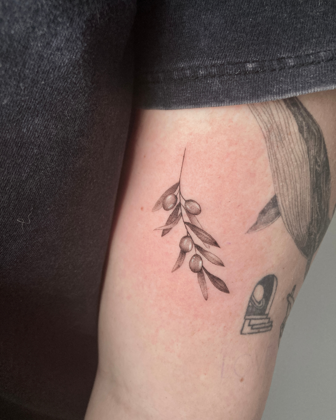 purezas-tattoo-microrealismo1.png
