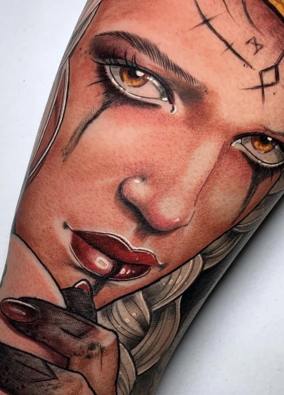 tatuaje neotradicional chica color