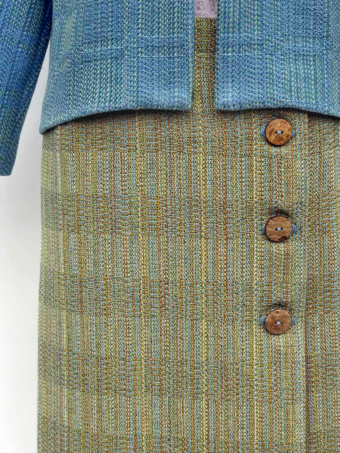 WEB+-+Karen+Donde%2C+Handwoven+Garment%2C+Mills+River%2C+NC-47.png
