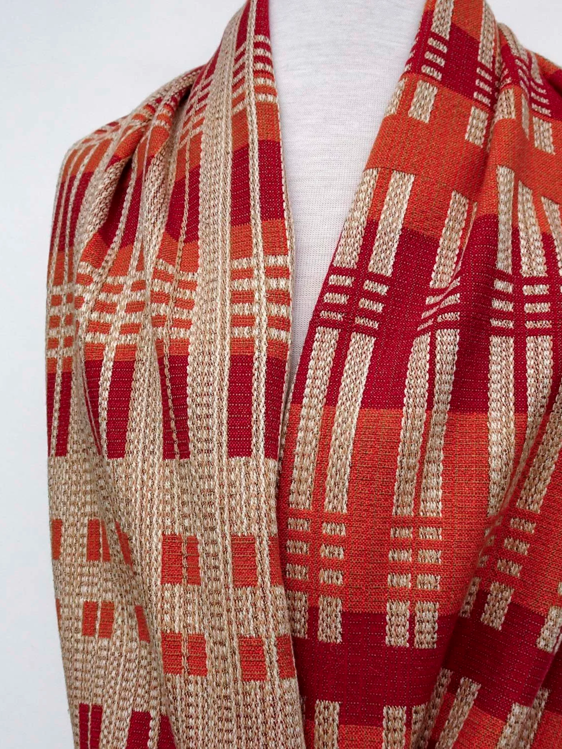 WEB+-+Karen+Donde%2C+Handwoven+Garment%2C+Mills+River%2C+NC-29.png