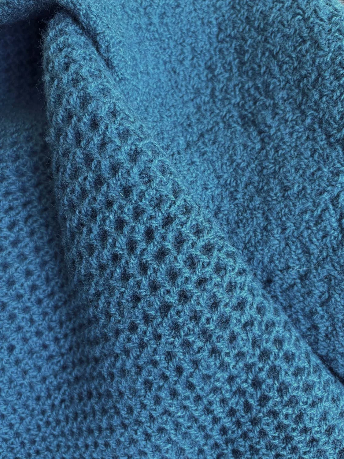 BRIGHTON HONEYCOMB ~ Teal