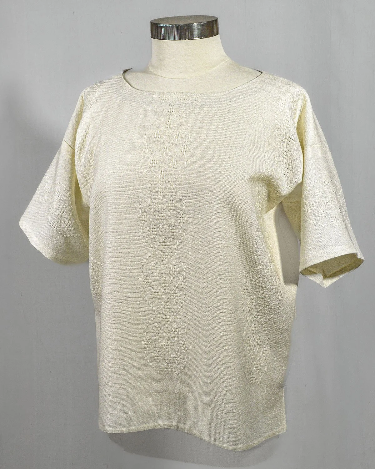 WHITE LACE TOP