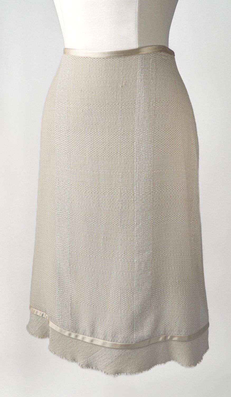 ROMAN HOLIDAY ~ Full View of Skirt