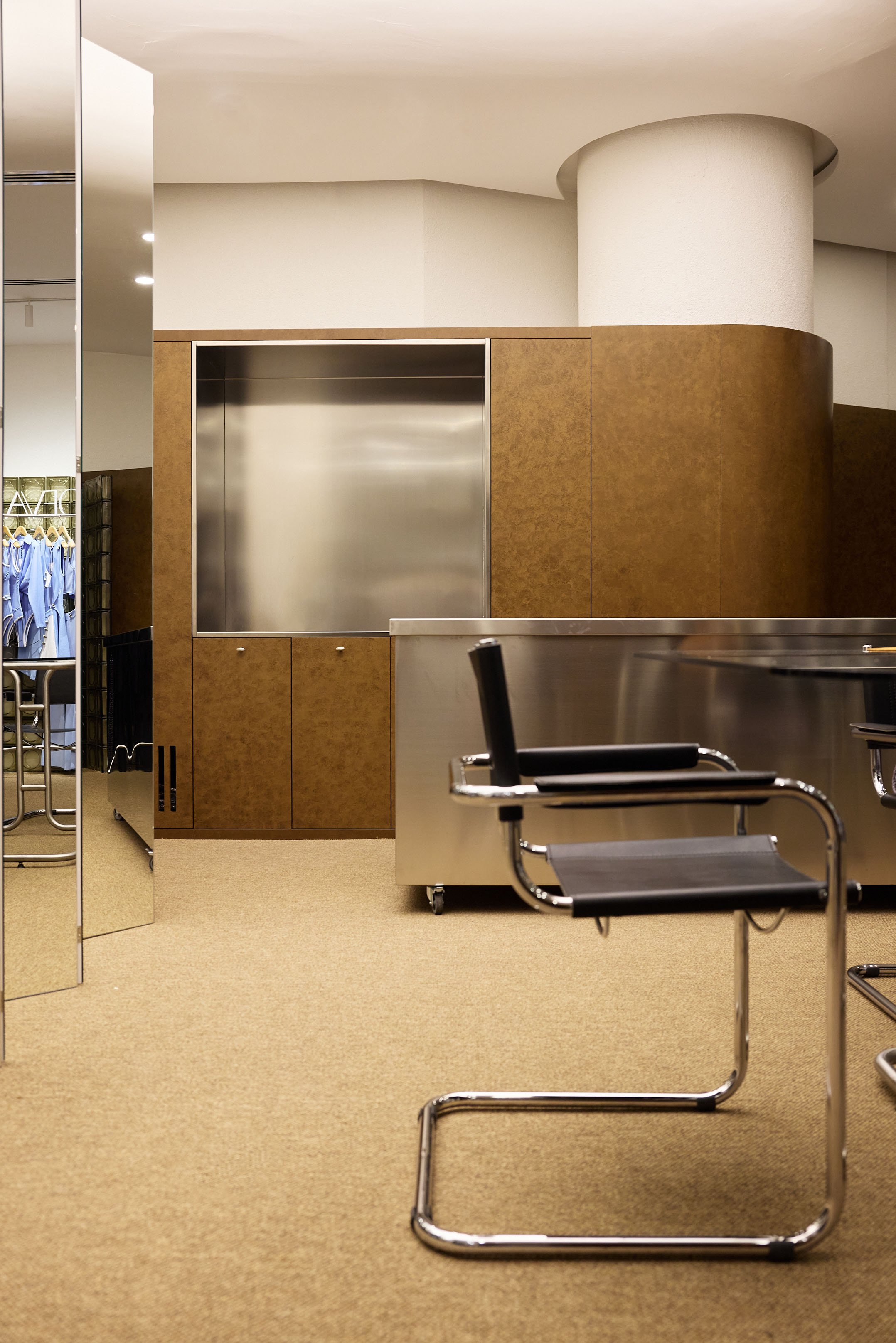 Moeva_Showroom_0261.jpg