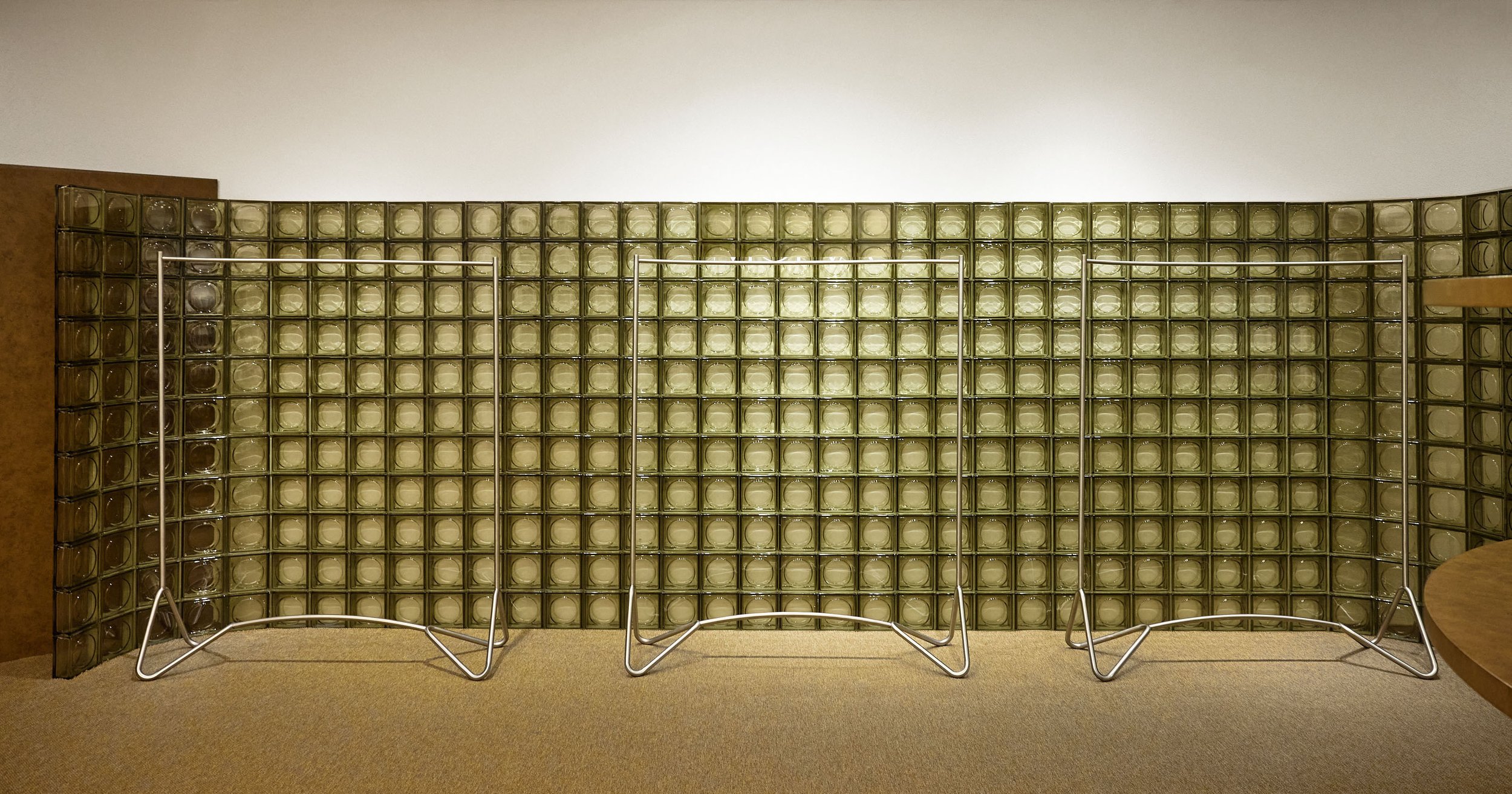 Moeva_Showroom_0186 2.jpg