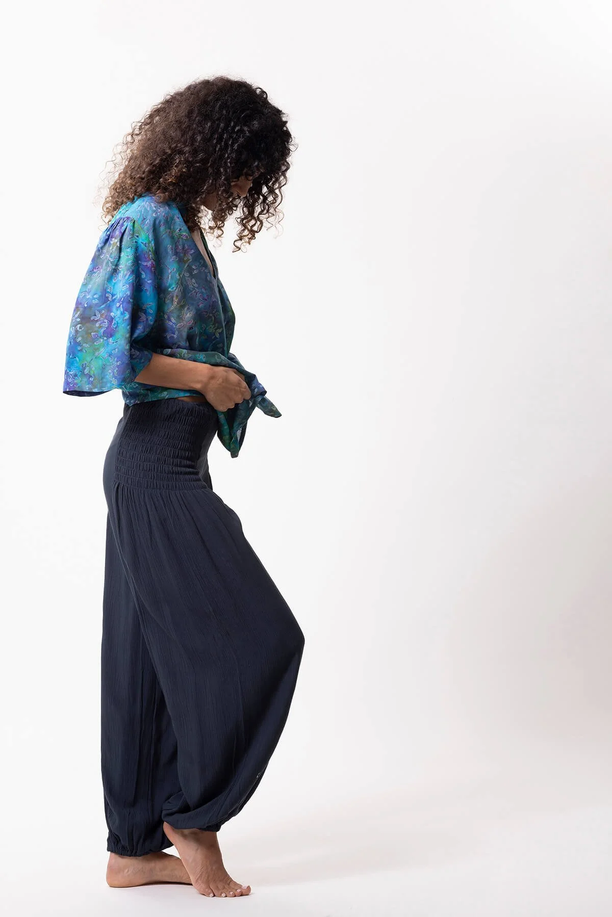 Campur Mode 01  Blouse Bea  100% Rayon Voile · Color W.927  02  Pant Kerala  100% Rayon Krinkel · Color 11417