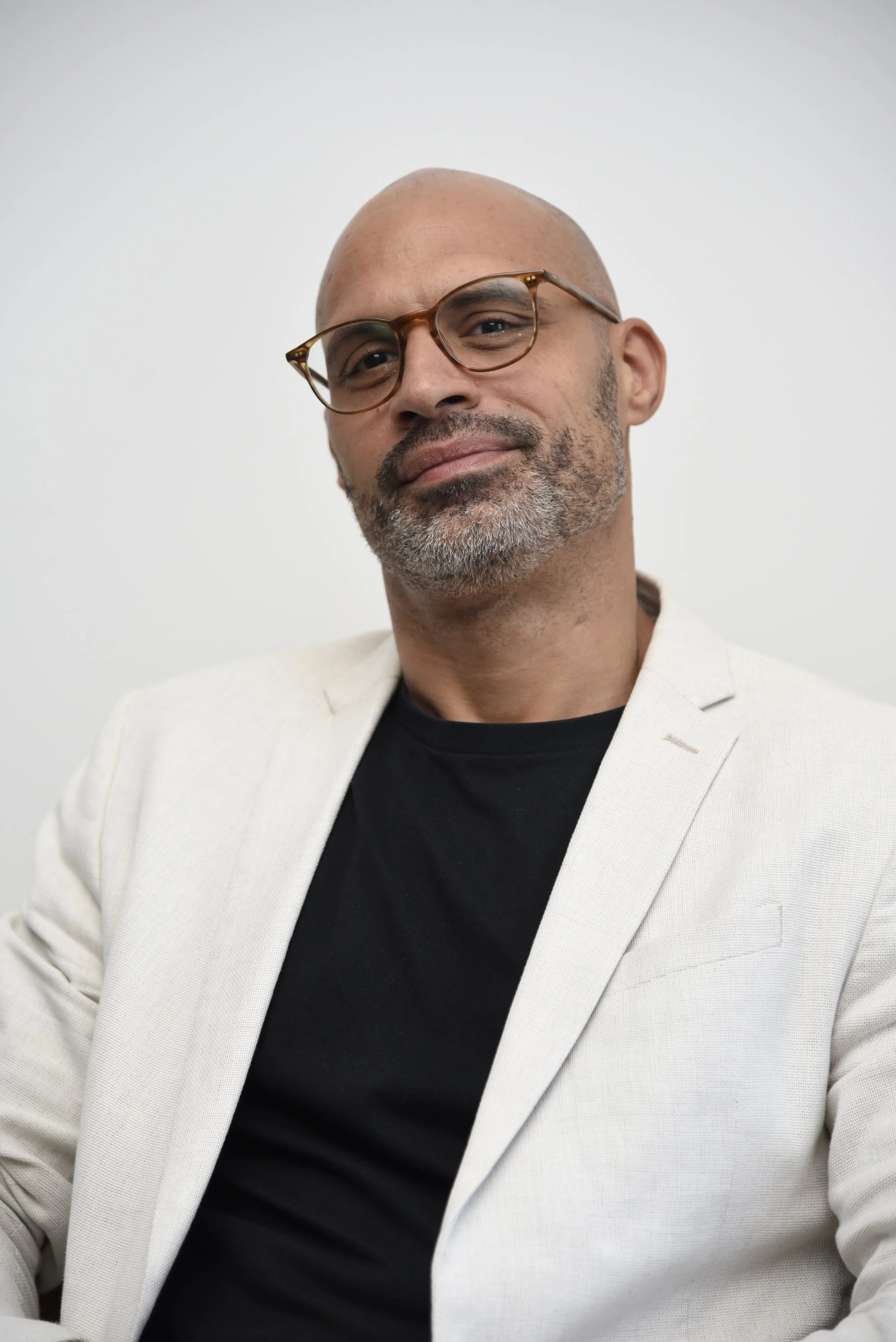 Ken Saint-Eloy, founder of Kezako, strategic advisor specializing in partnerships, leadership and organizational growth.