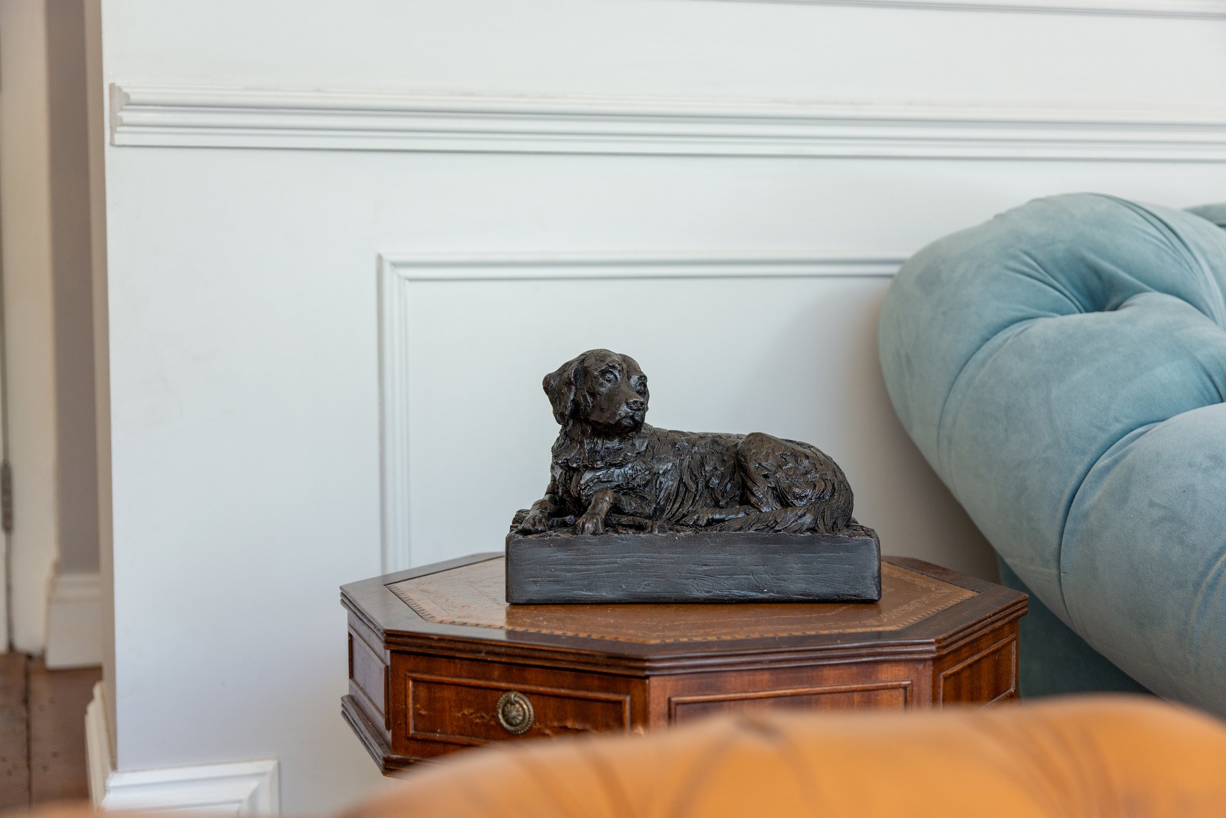 Golden-Retriever-Compact-02.jpg