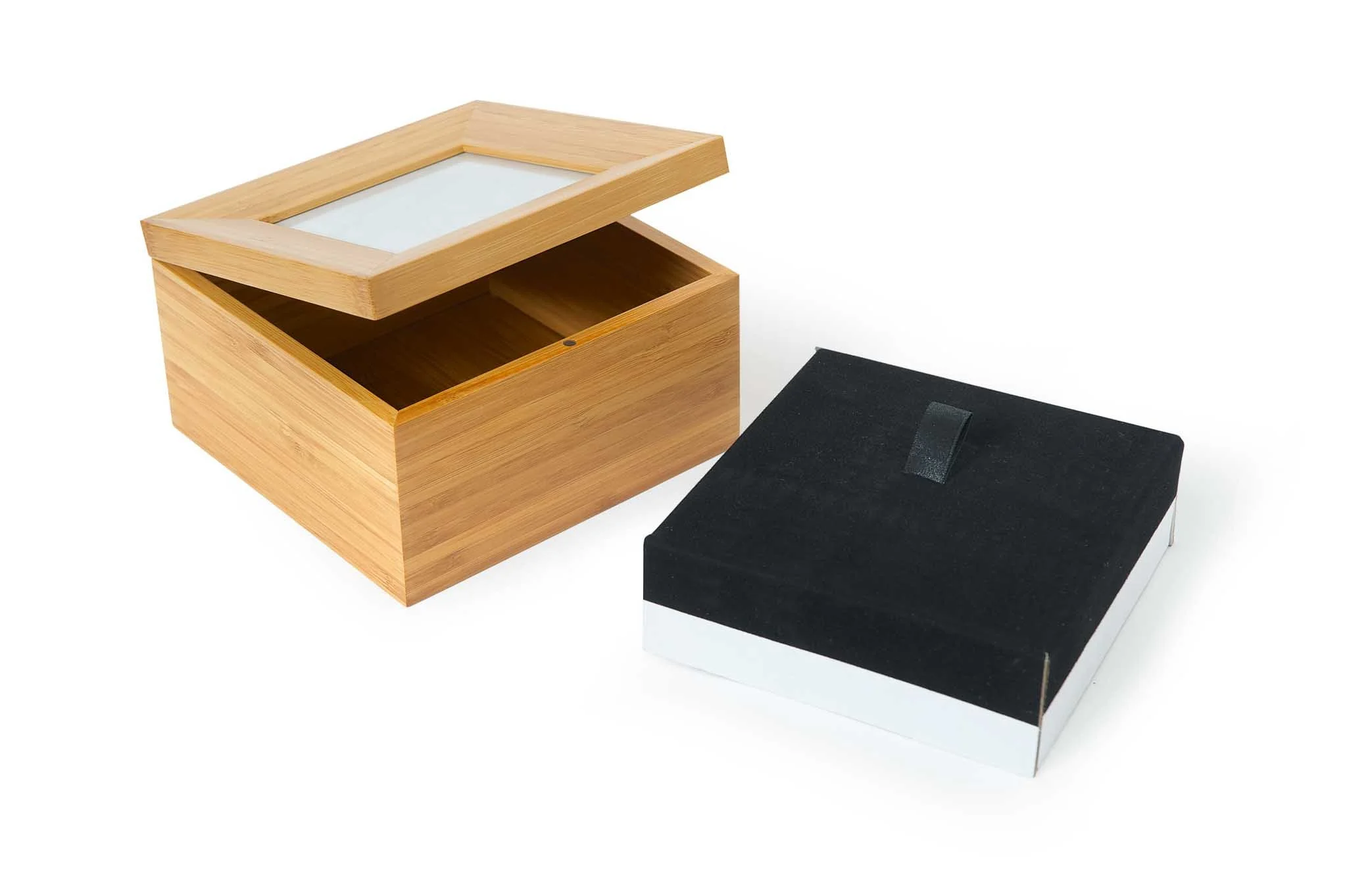 Tribute_Box-1100-01-(Web Size).jpg