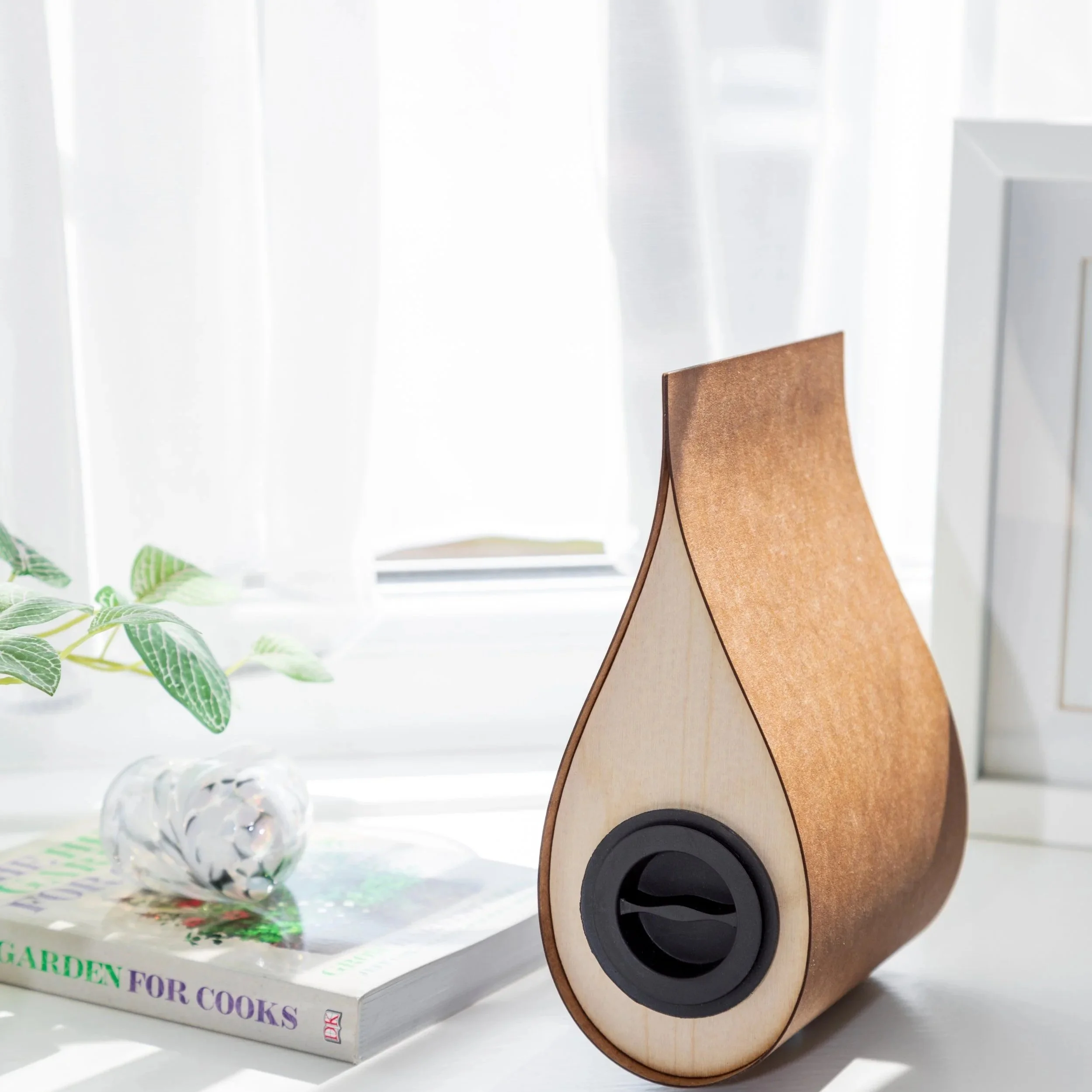 Teardrop_Urn-3.jpg