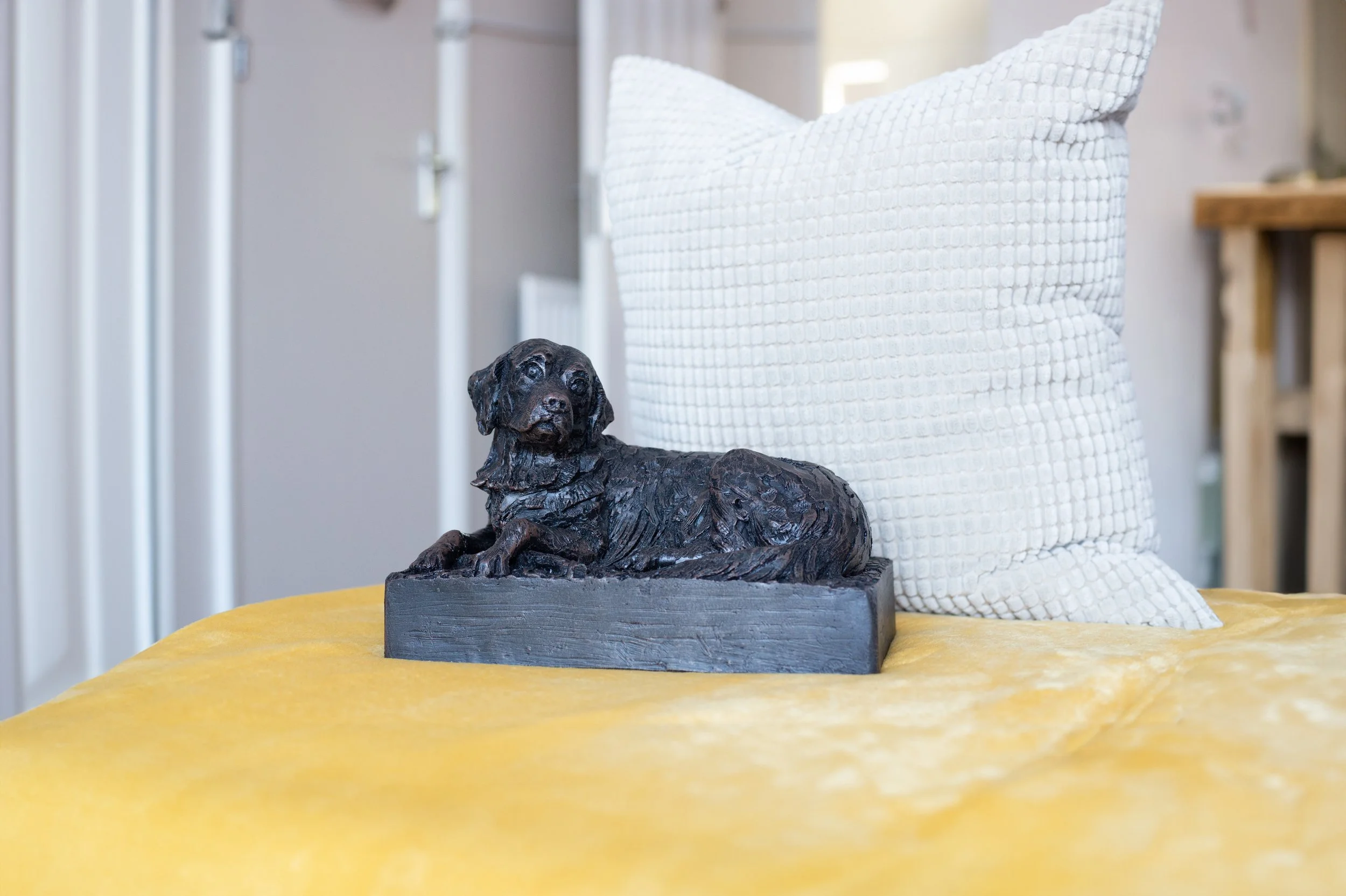 Golden-Retriever-Compact-04-Edit.jpg