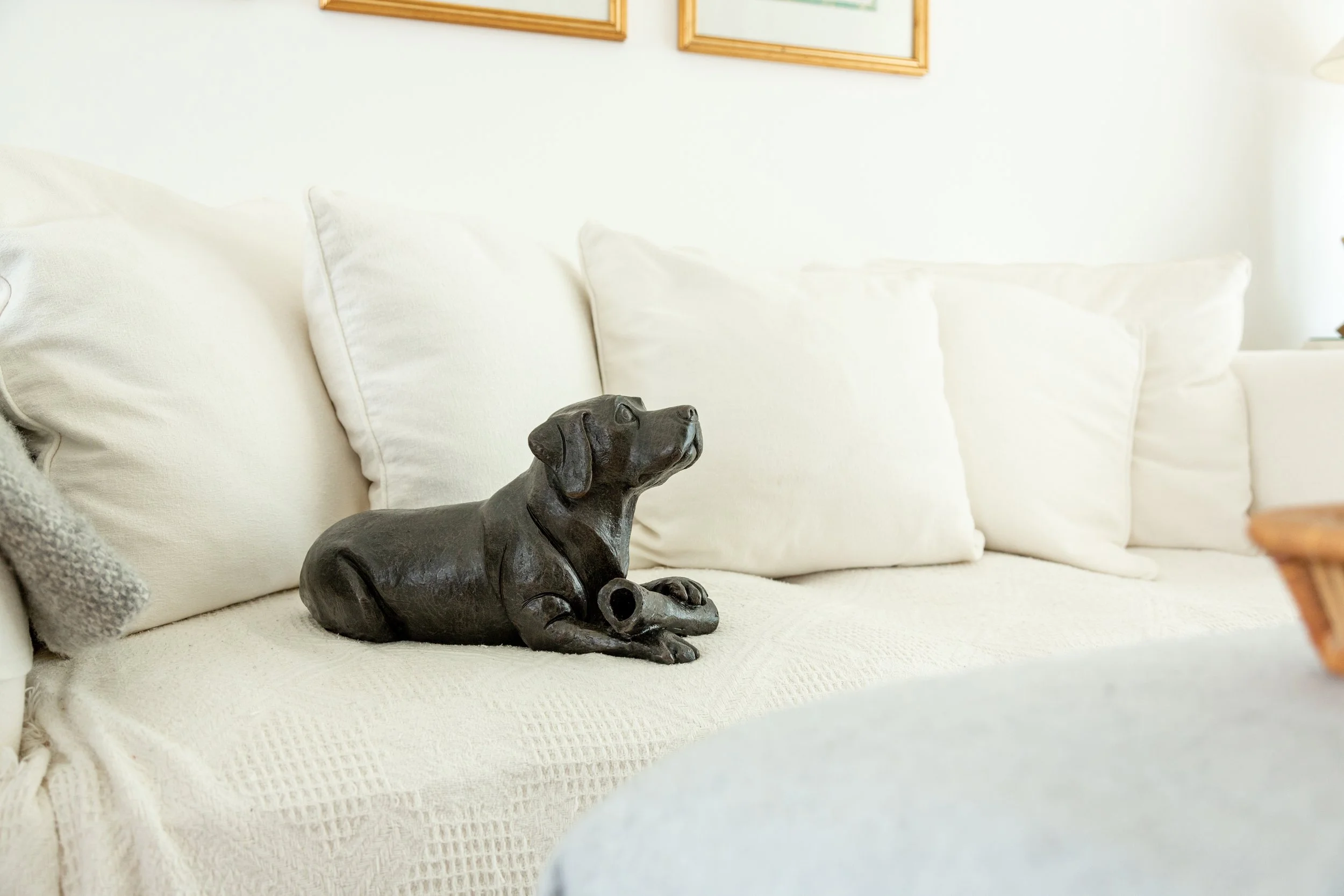 Dog-with-Bone-02.jpg