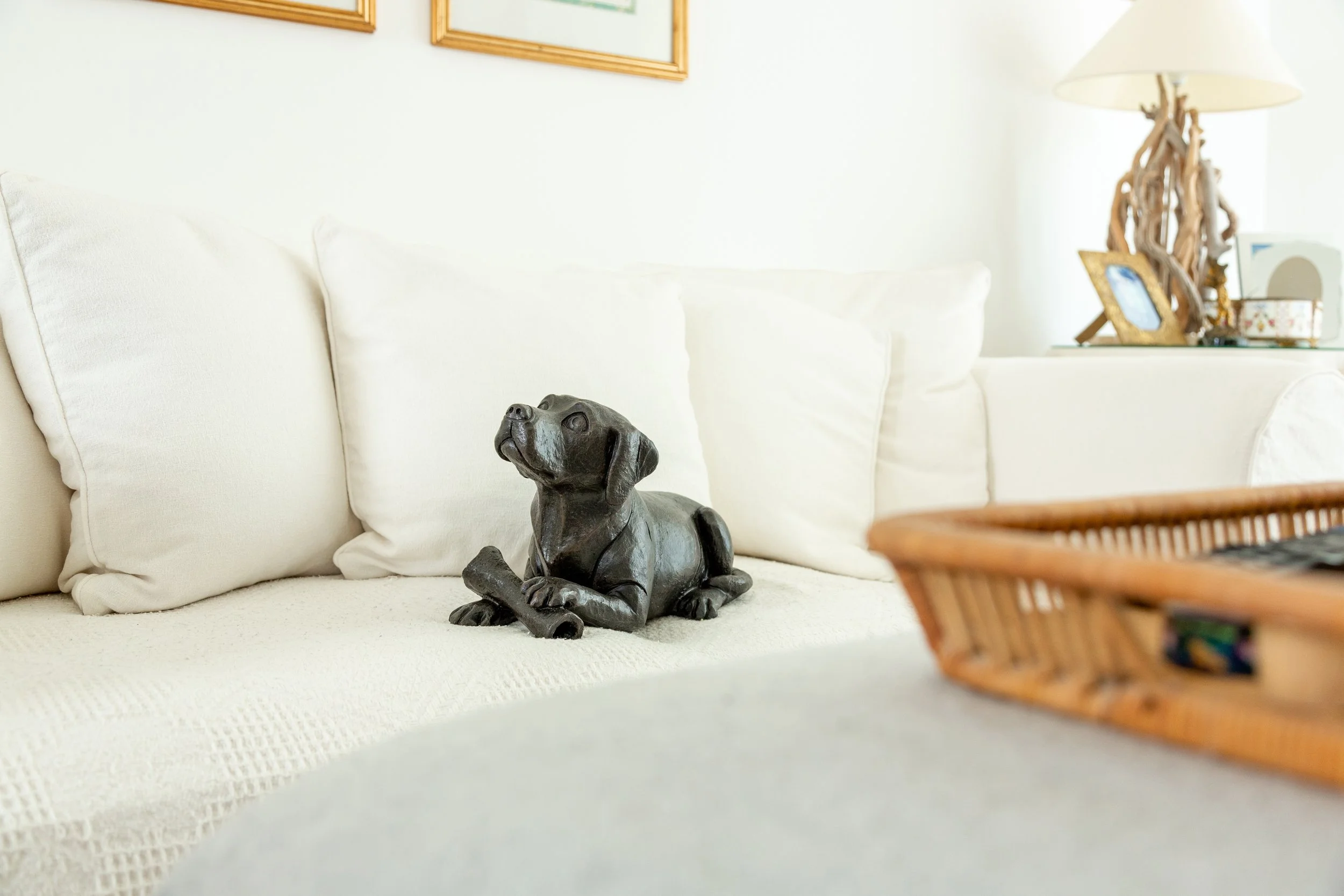 Dog-with-Bone-03.jpg
